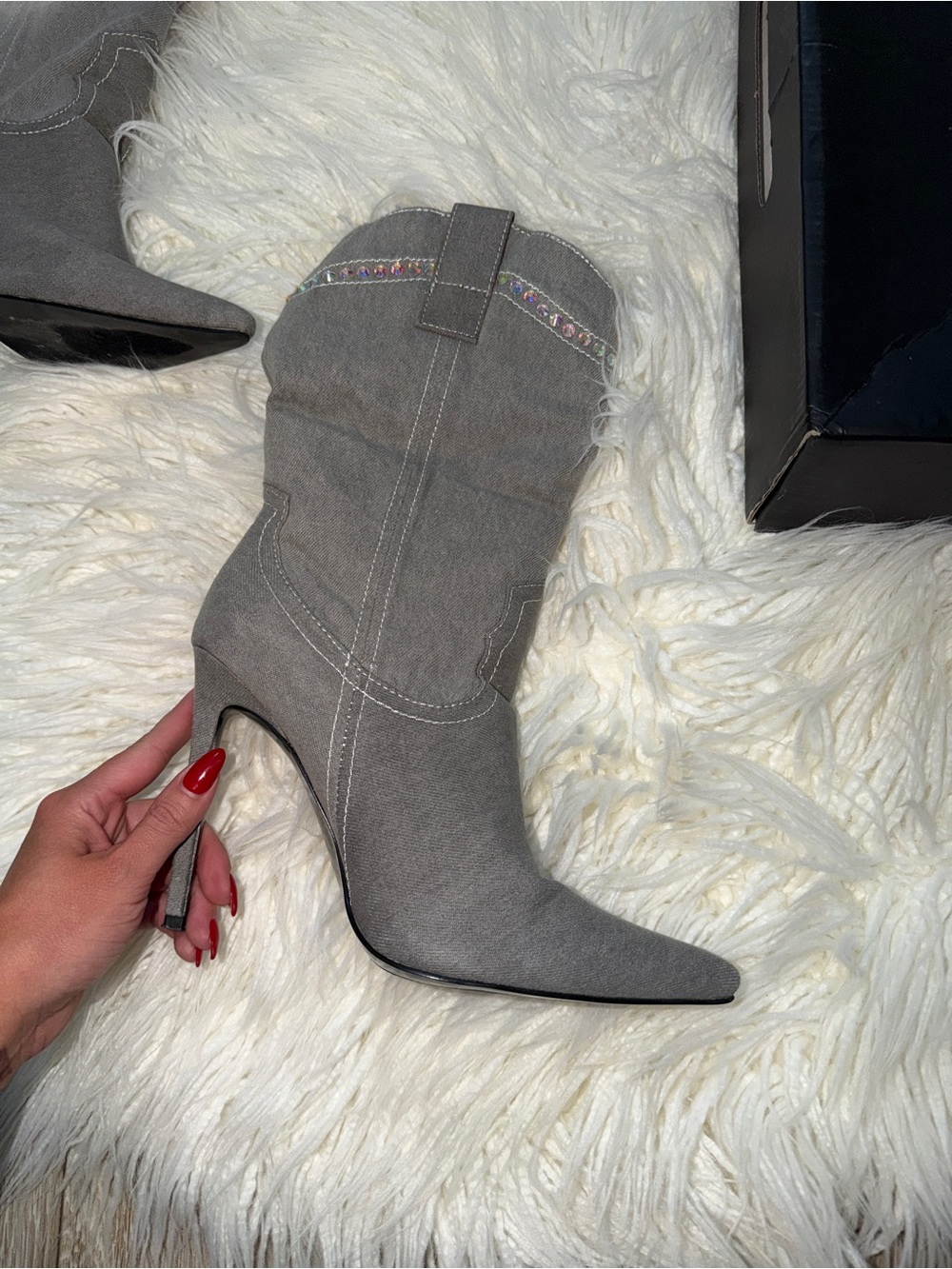 Fashion Nova Gray Suede Pointed-Toe Stiletto Mid-Calf Boots Worn @ Exxxotica MIA - Picture 4 of 5